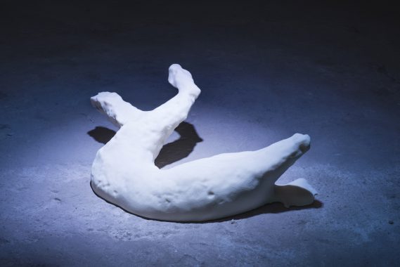 Boy, Three Dimensional Shadows, Projektrum D7, maj 2016. CNC-fræset polystyrenskum fra 3D-model. Foto: David Stjernholm.