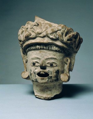 Hoved, fragment, højde 31,5 cm, Remojadas ca. 200-500 e.Kr.