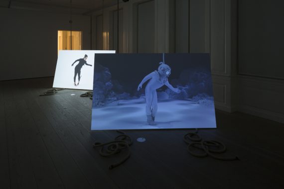 Michanikos, Extract V, Gl. Strand, december 2015. Tokanals videoprojektion, 4 min. Foto: Torben Eskerod.