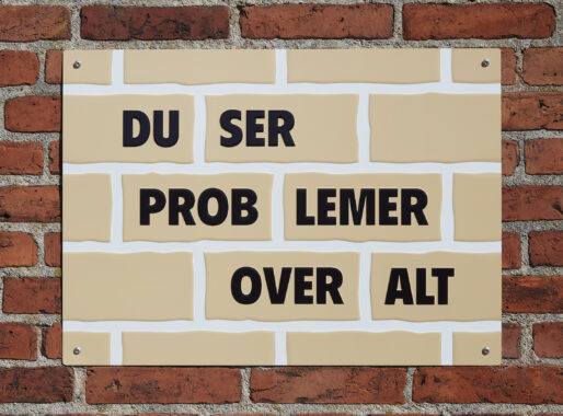 Lise Harlev, Du tænker hele tiden, 2021, silketryk på præget aluminium, serie på 12 værker, 47 × 65 cm hver. Foto: Morten K. Jacobsen.