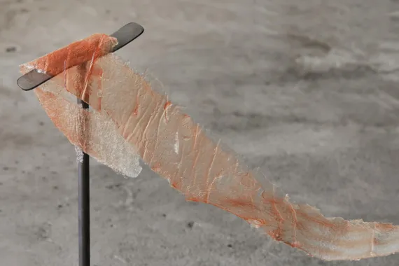 Untitled, Detail. Glass fiber, ecopoxy, pigments, steel (Jenny Sundby, 2021)