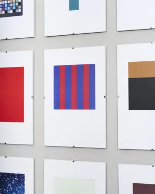 Hannibal Andersen, Privatiseringens abstrakte udtryk, 2022. Digital print, Kunsthal Charlottenoborg. Foto: Brian Kure.