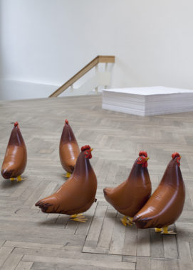 Lisa's chickens (Farm Life), 2016 . 100 Helium-folie walking balloon chickens for the visitors to take home.  Installation view: Take me I am yours, Kunsthallen Charlottenborg, Copenhagen, DK. Foto: Benedikte Bjerre