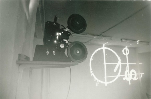 Film og dias-installation 'Kinoptikon' Galleri Kongo, København 1988.