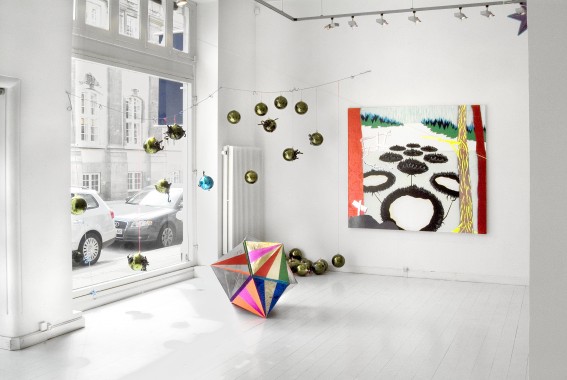 Exhibition view , 'Treasure', solo show at Gallery Christoffer Egelund, 2007, fotog: Honza