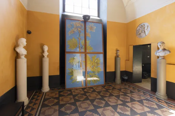 En mytisk plante, 2023. Thorvaldsens Museum. Foto: Mads Holm